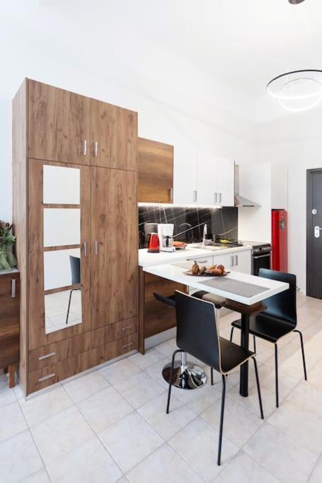 Aristotelous Sqr View Comfy Apt 테살로니키 외부 사진